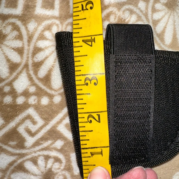 Roma Leathers R or L Lock, 4 Keys Concealed Carry Crossbody - Tan - Picture 7 of 15